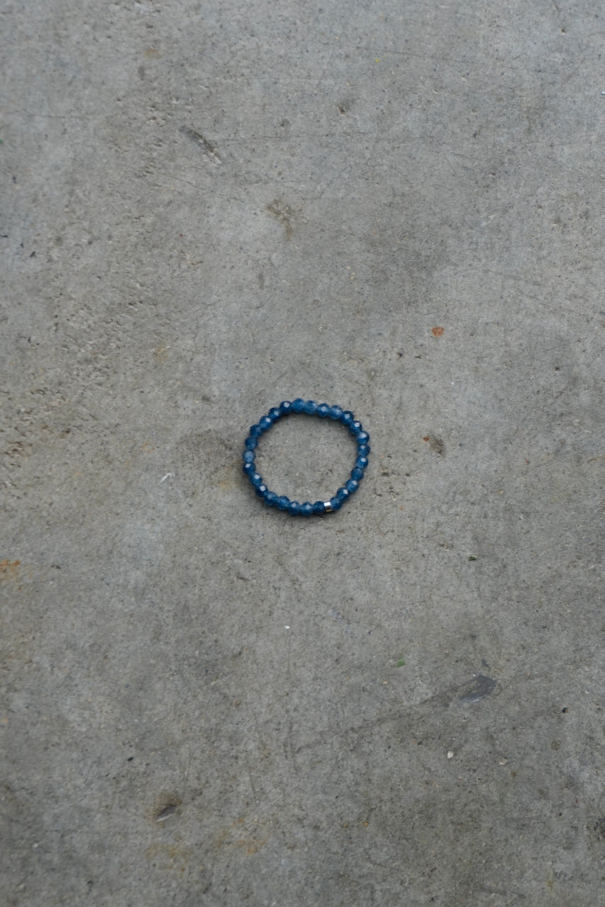 sapphire ring (september birthstone)