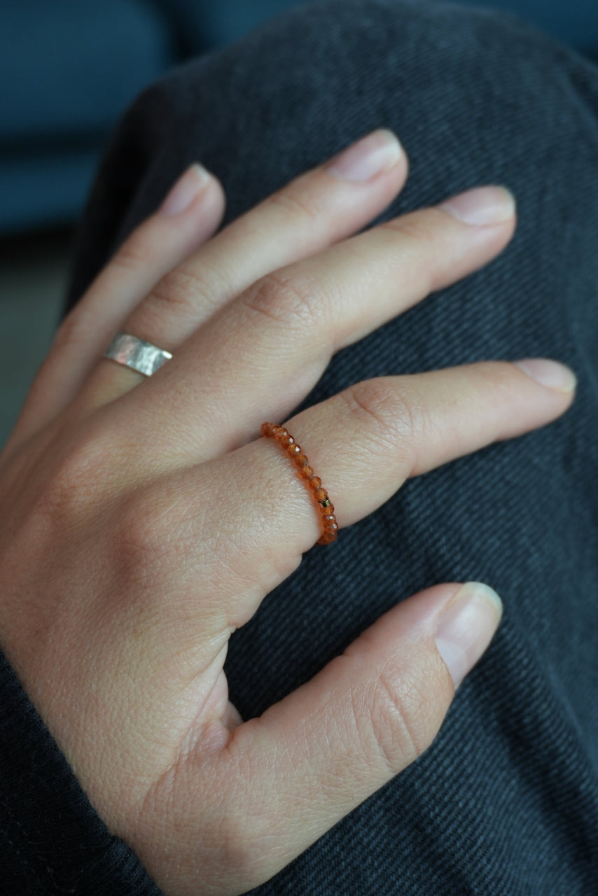 garnet ring (january birthstone)
